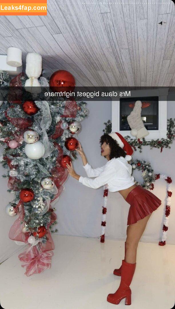 Megan Botnick / mbeeco leaked photo photo #0255