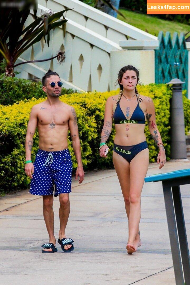 Paris Jackson /  leaked photo photo #0022