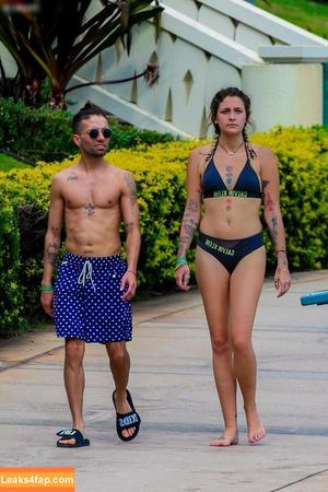 Paris Jackson photo #0004