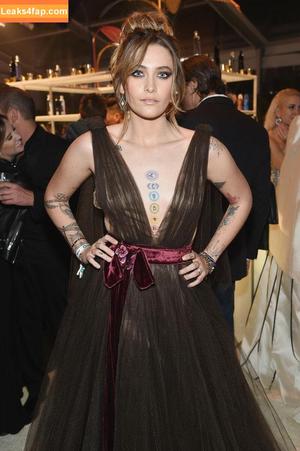 Paris Jackson photo #0028