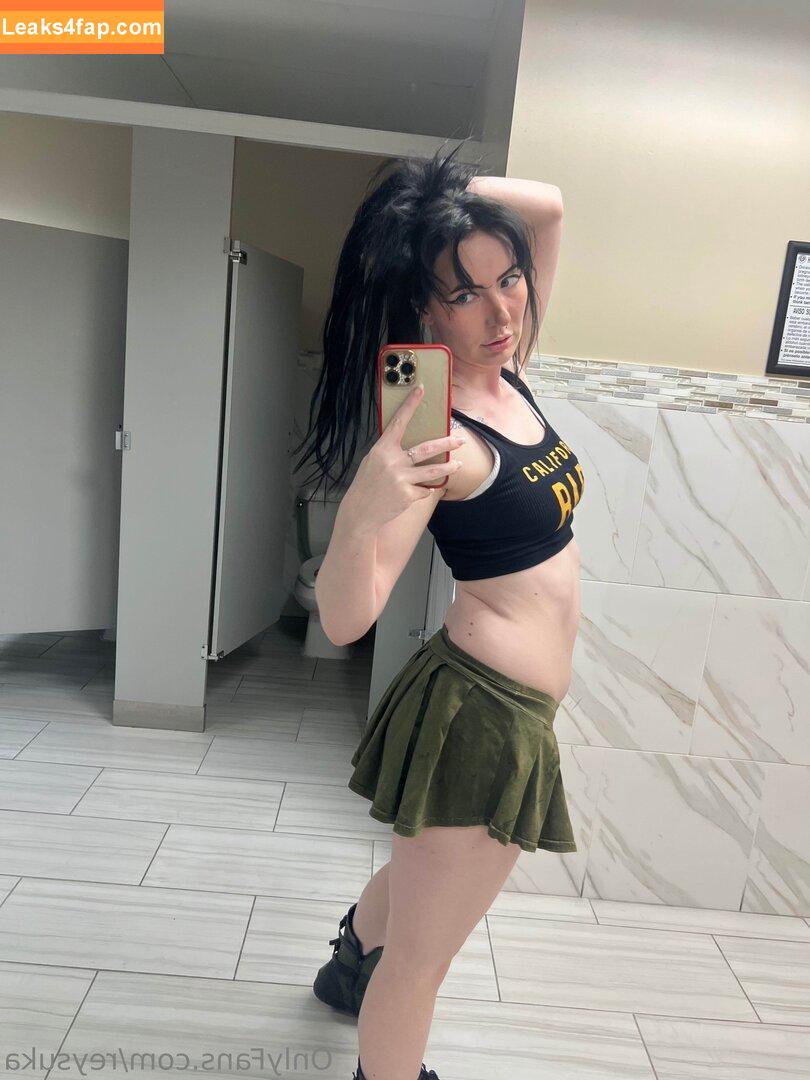 reysuka /  leaked photo photo #0008