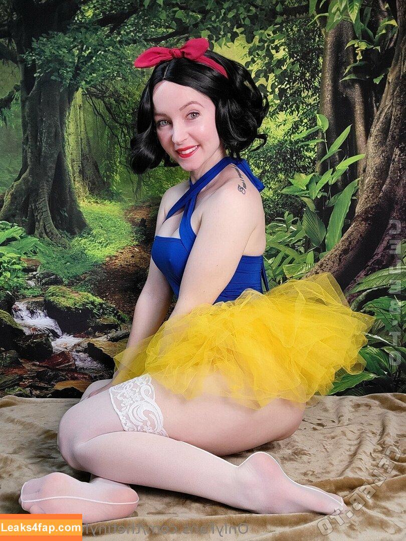 TheTinyFeetTreat / itsthetinyfeettreat leaked photo photo #0012