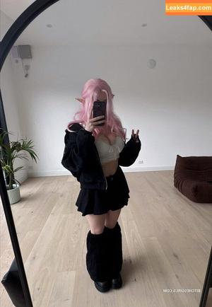 Heyimbee photo #0023