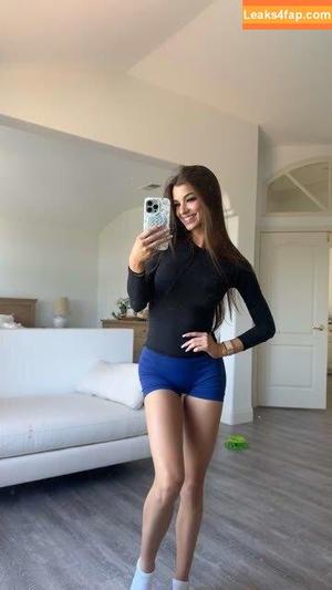 Brooke Monk photo #0009