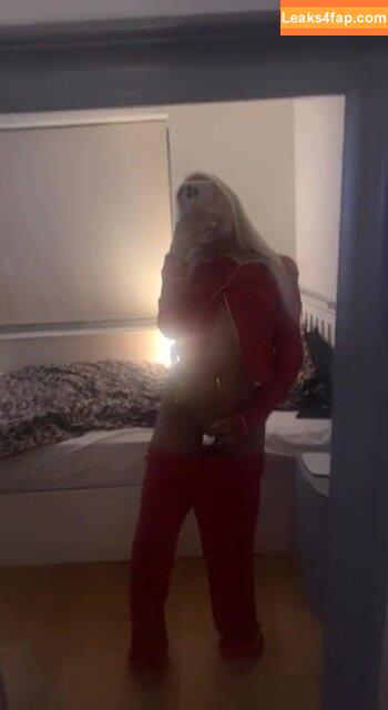 Sarah Jayne Dunn / sarahjaynedunn / sarahjaynedunnofficial leaked photo photo #0365