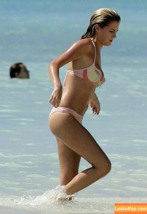 Sarah Jayne Dunn photo #0155