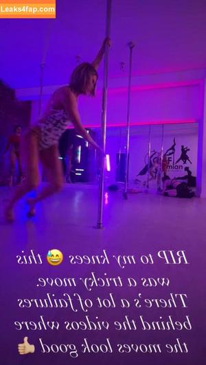 Sarah Jayne Dunn photo #0333