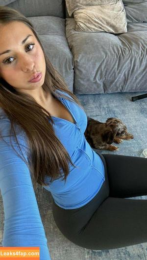 Malayaax фото #0010