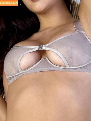 Kylin Milan photo #0004