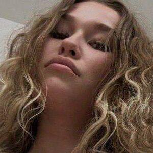 Sondra Blust photo #0012