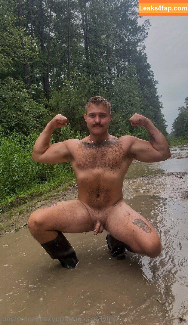 2guysandsomeland / 2guys_andsomeland leaked photo photo #0002