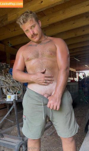 2guysandsomeland photo #0009