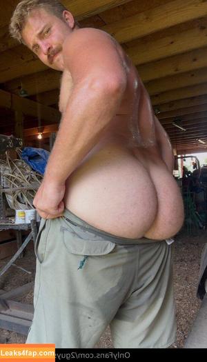 2guysandsomeland photo #0011