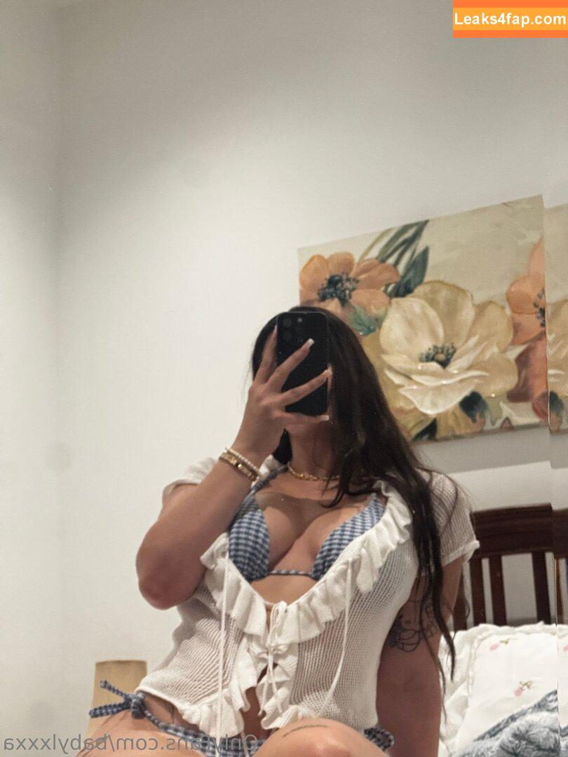 0nlychloe / onlychloe leaked photo photo #0019