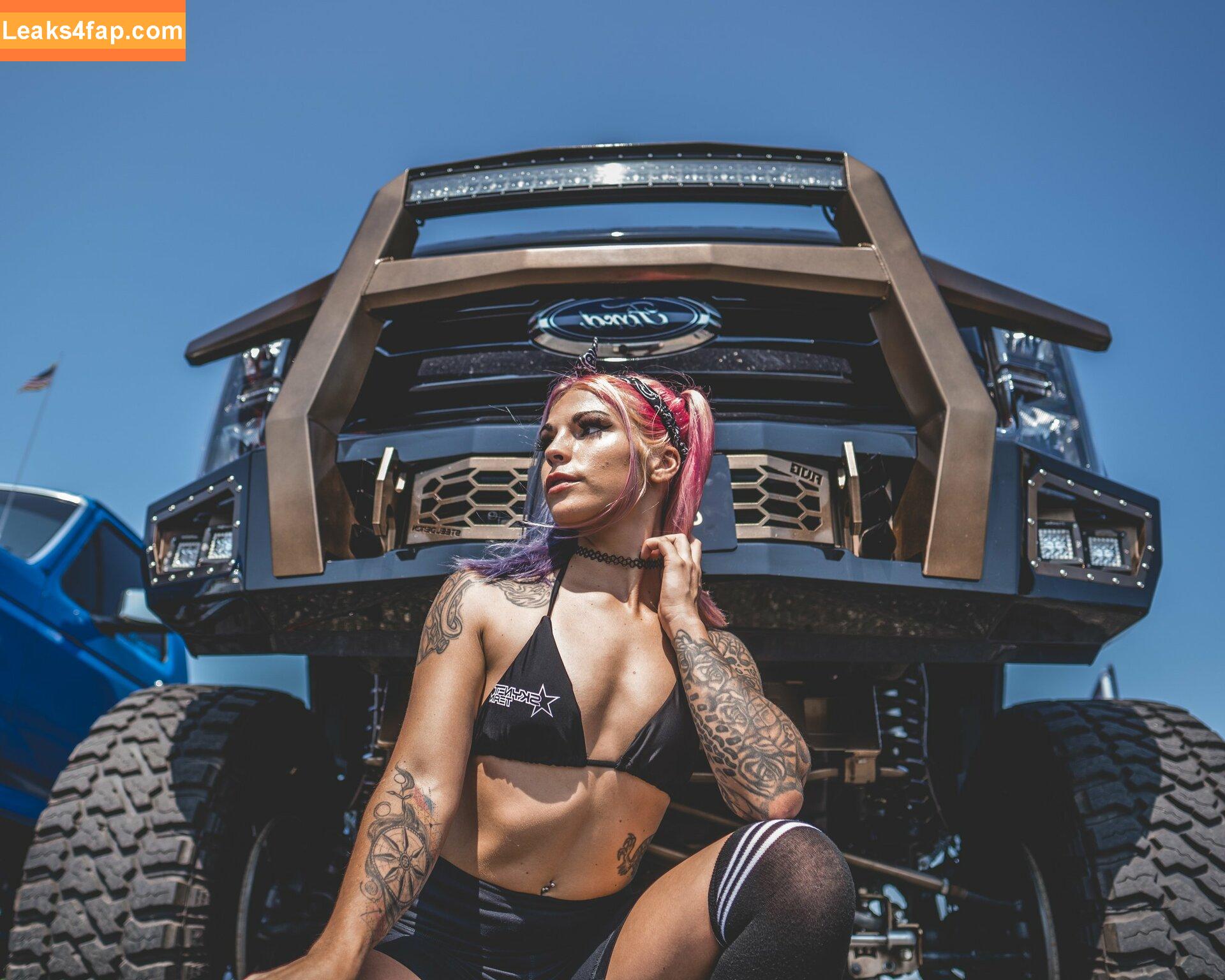 4x4froad / Annelisehope19 / TrucK & Car Girls / doubledoffroad / yogirlcassjax слитое фото фото #0057