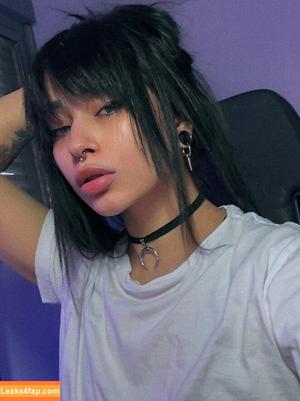 a.nyaaaxo photo #0001