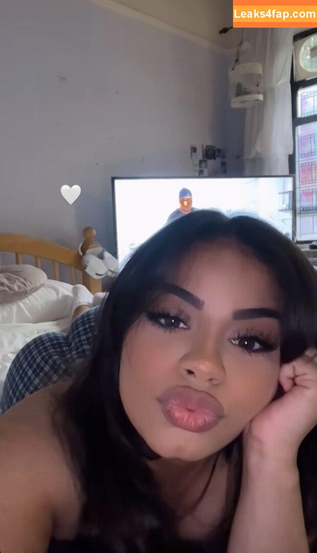 A.vriell leaked photo photo #0042