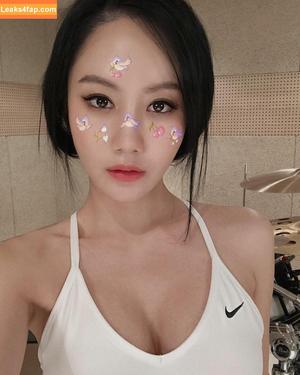 A-Yeon photo #0018