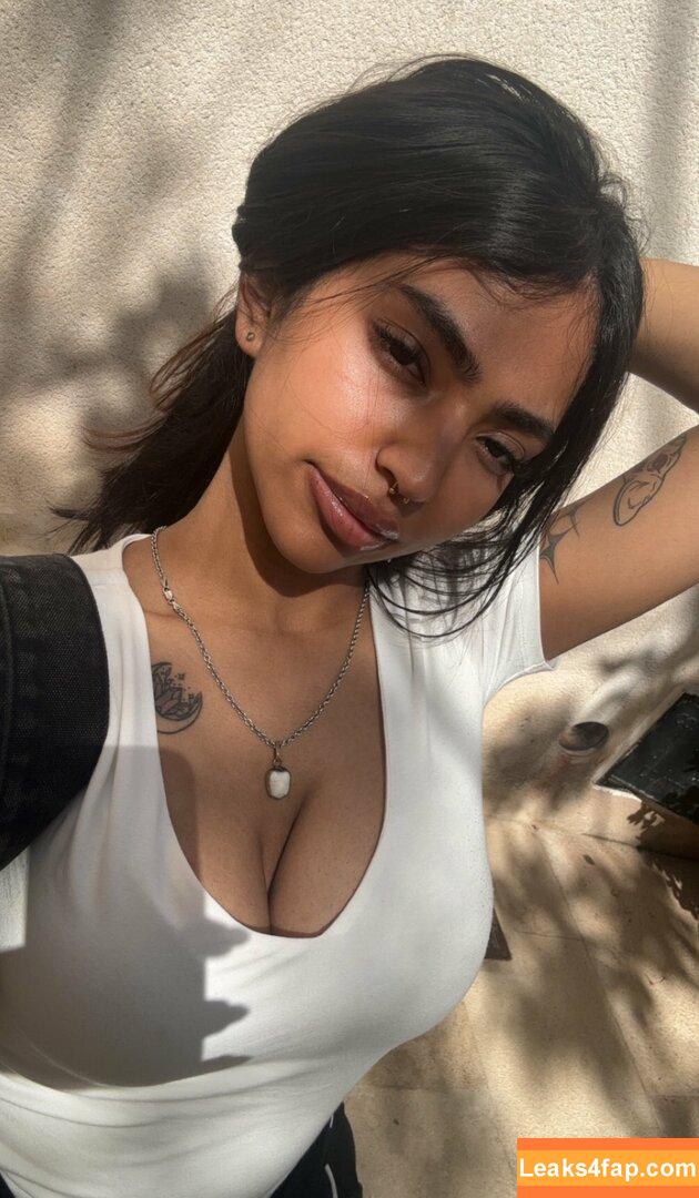 Aadya Singh / 444dya leaked photo photo #0006