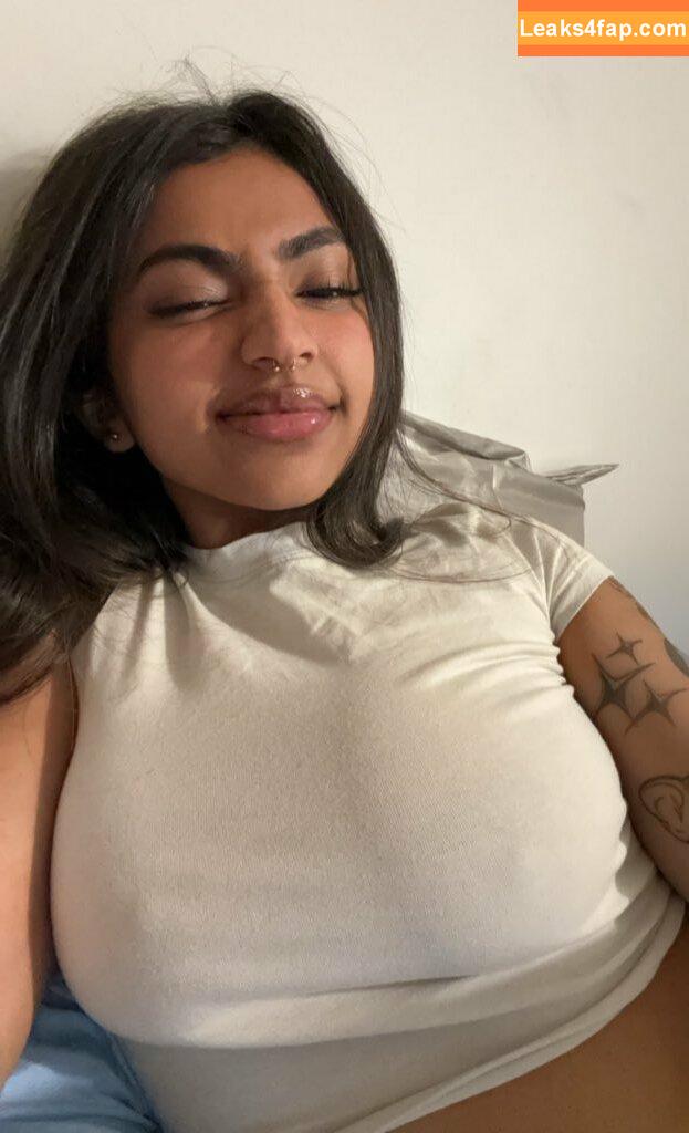 Aadya Singh / 444dya leaked photo photo #0009