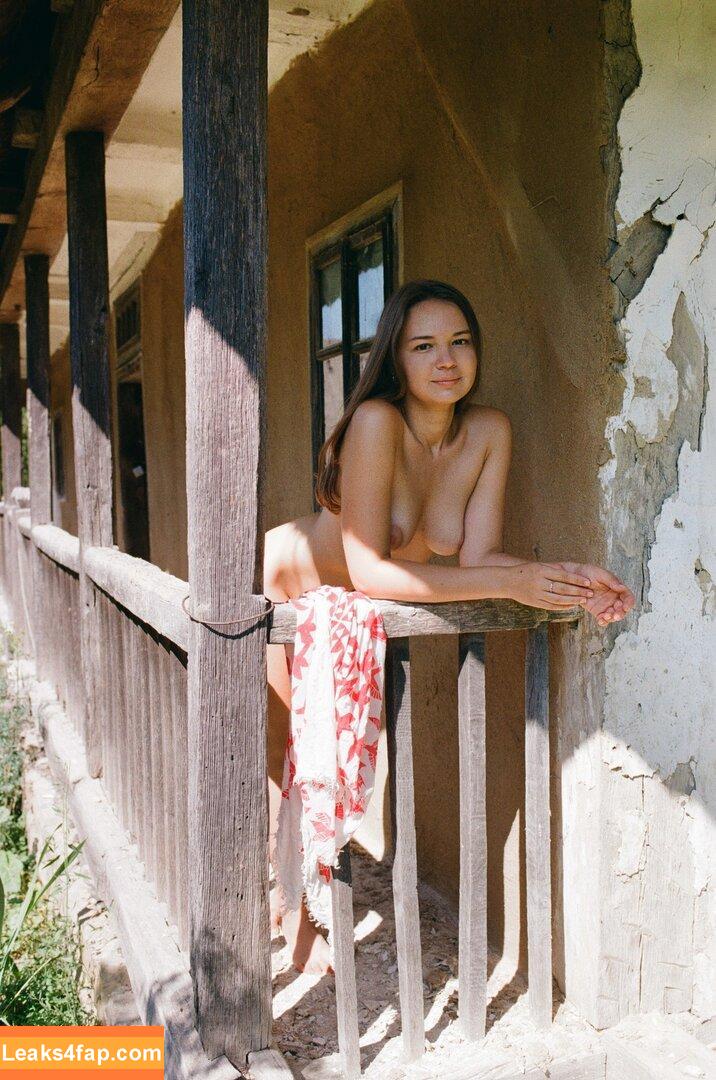 Aagrus / viewhub.cc model young russian model leaked photo photo #0102