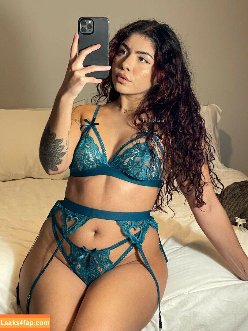 aakari / aakarimoon / itsaakarii / realitsaakari leaked photo photo #0009