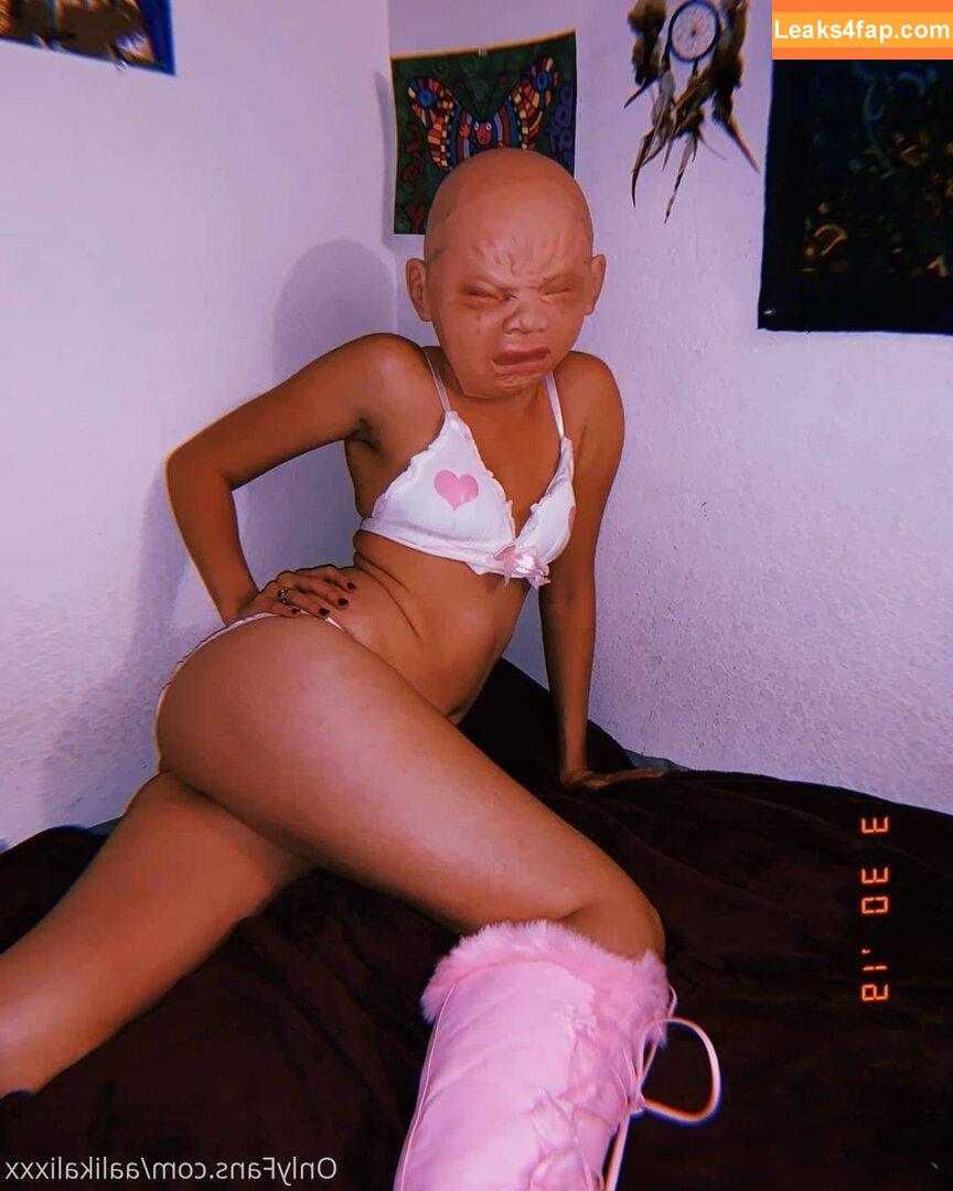 aalikalixxx /  leaked photo photo #0009