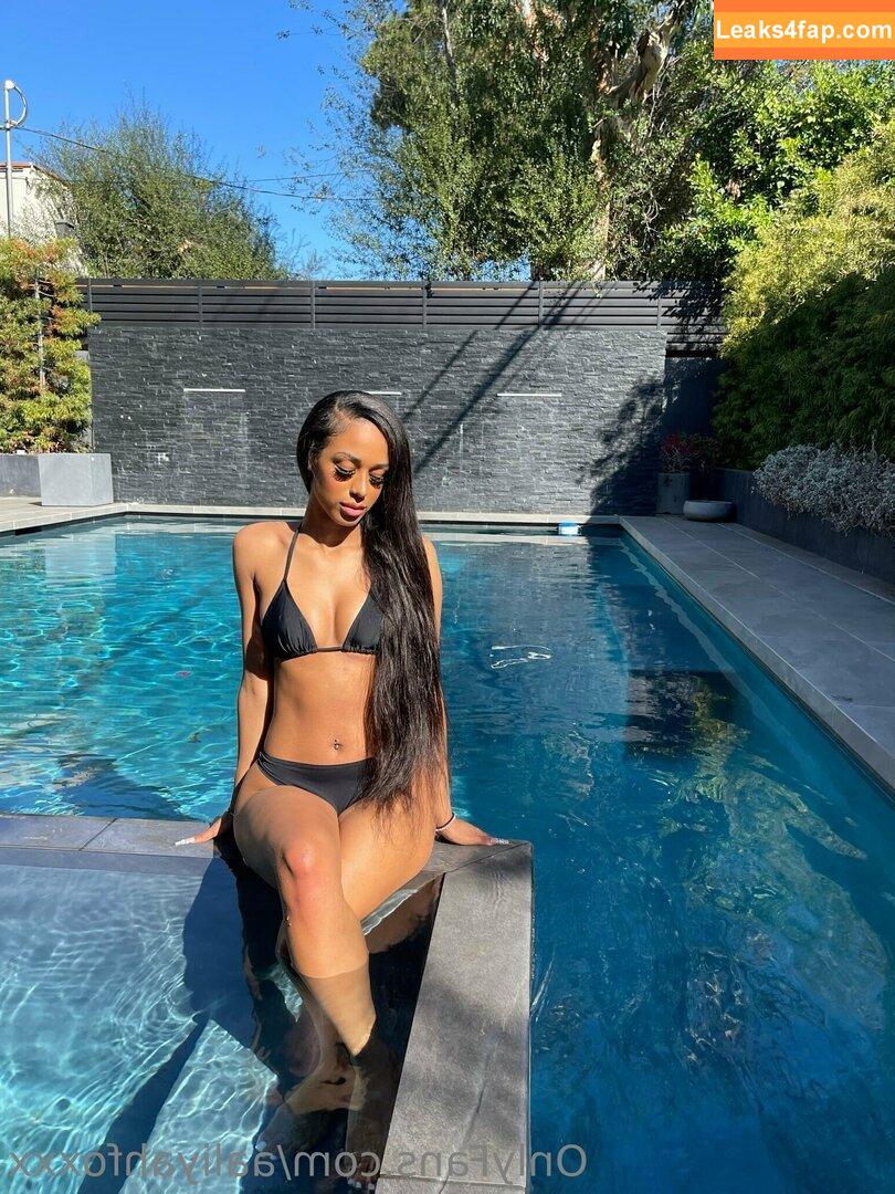 Aaliyah Foxxx / FoxxAaliyah / aaliyahfoxxofficial / aaliyahfoxxx leaked photo photo #0054