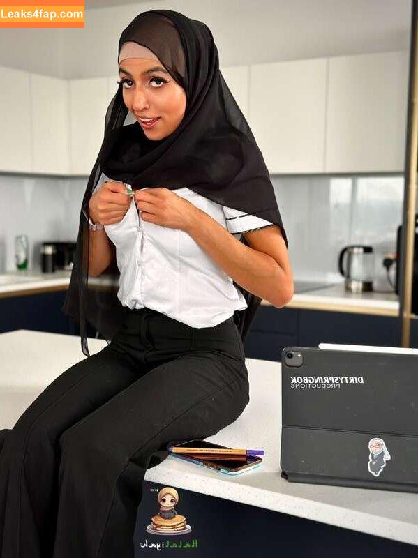 Aaliyah Yasin / _thatbritishcouple / https: / thatbritishg1rl leaked photo photo #0573