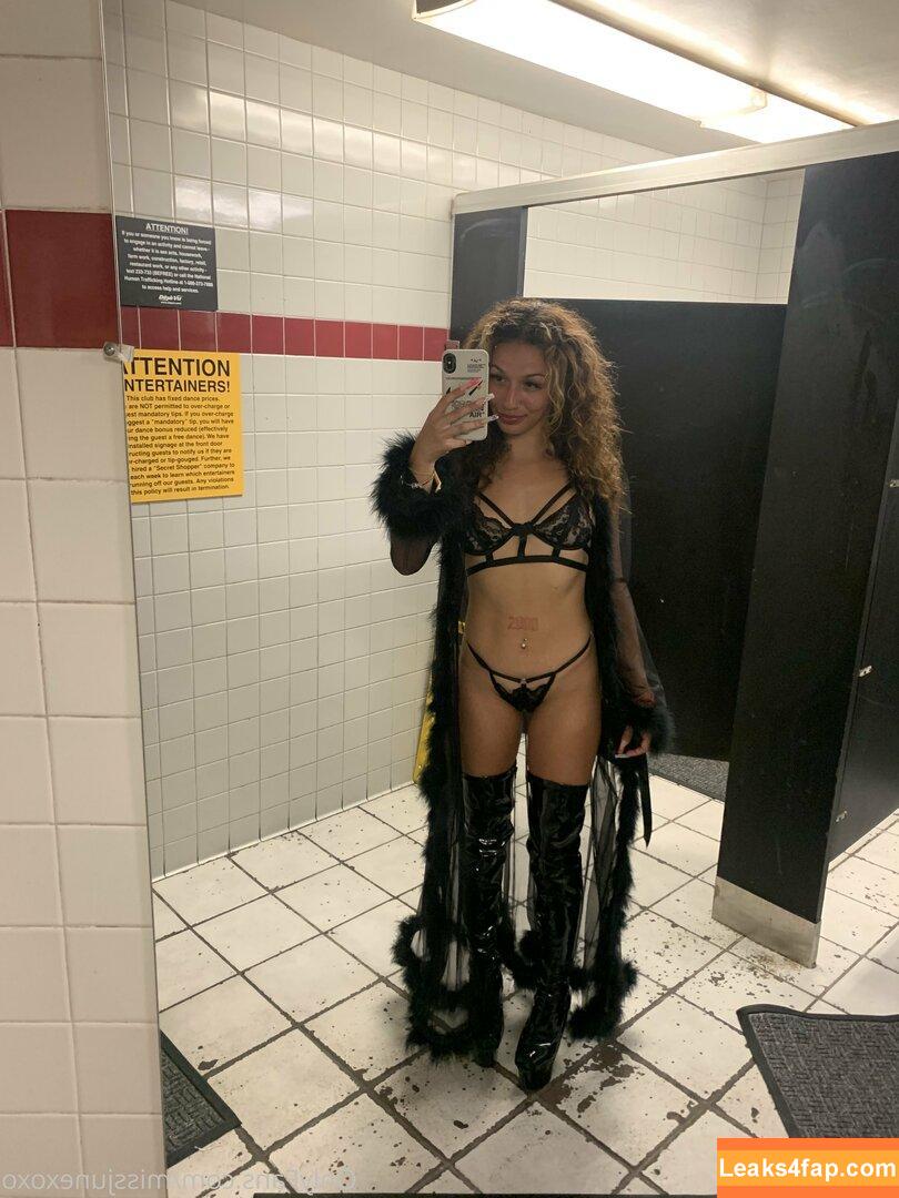 aaliyahcruz00 / aaliyahfuckingcruz leaked photo photo #0011