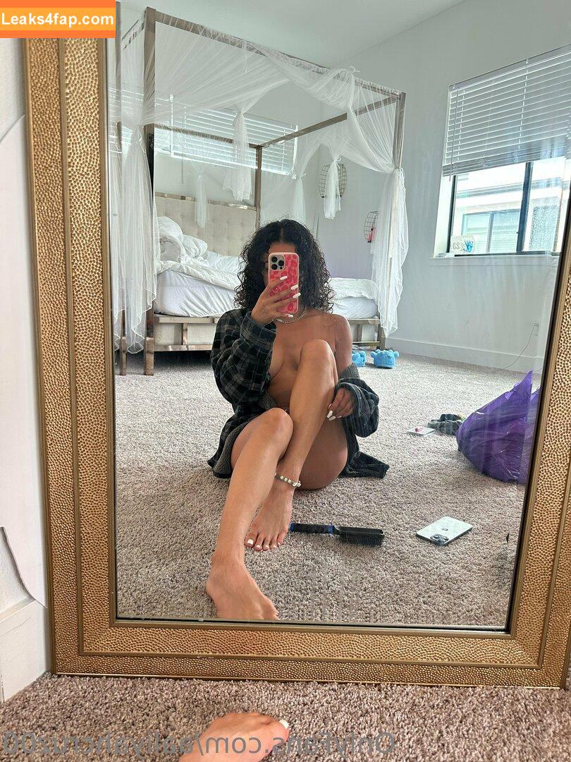 aaliyahcruz00 / aaliyahfuckingcruz leaked photo photo #0038