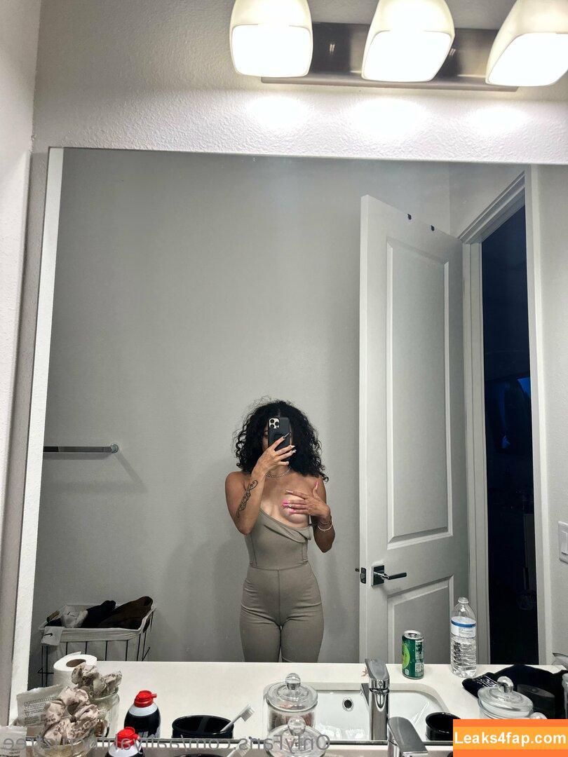 aaliyahfncruzfree / aaliyahfuckingcruz leaked photo photo #0025