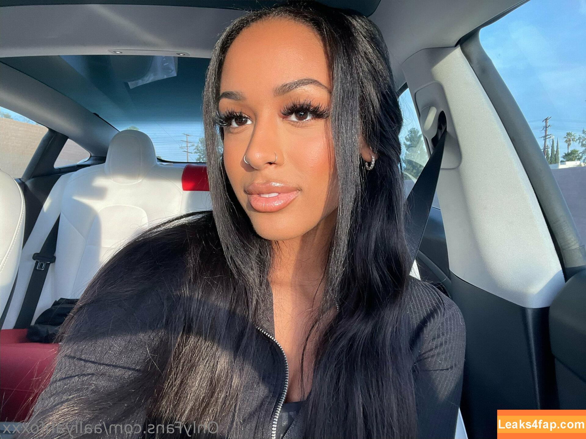 aaliyahfoxxx / aaliyah.foxx leaked photo photo #0089