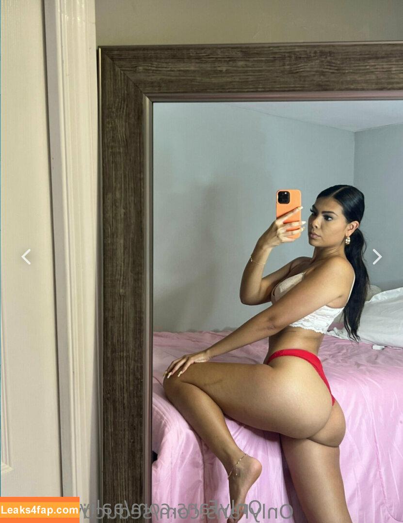 aaliyahfoxxx / aaliyah.foxx leaked photo photo #0096