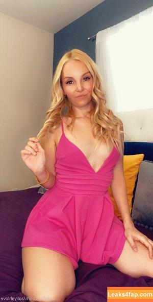 aaliyahlove photo #0029