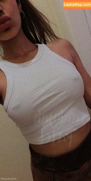 aaliyahpatel photo #0037