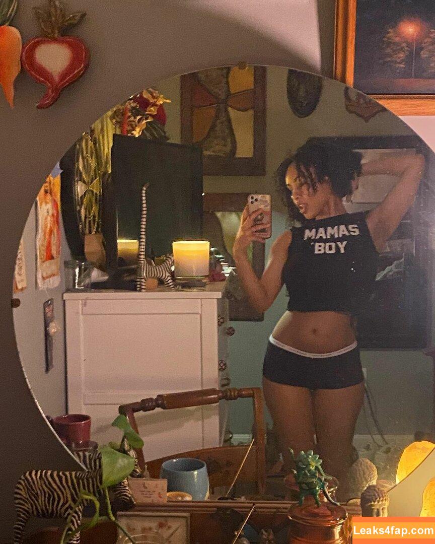 Aaliyeezy / theallierae leaked photo photo #0054