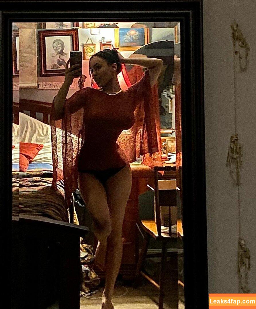 Aaliyeezy / theallierae leaked photo photo #0099