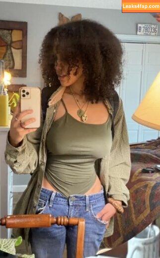 Aaliyeezy / theallierae leaked photo photo #0133