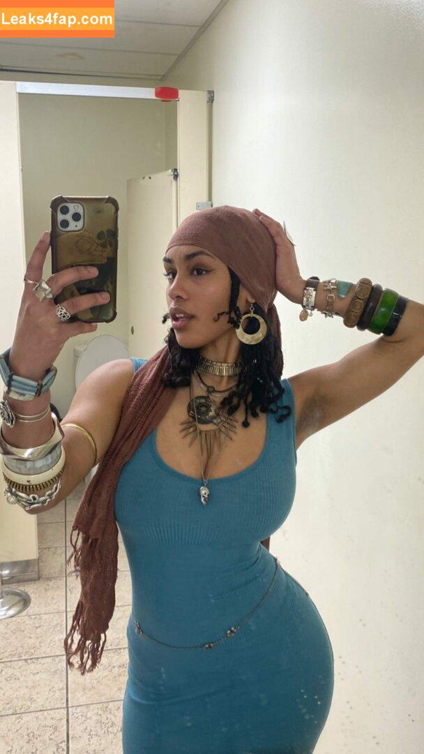 Aaliyeezy / theallierae leaked photo photo #0182