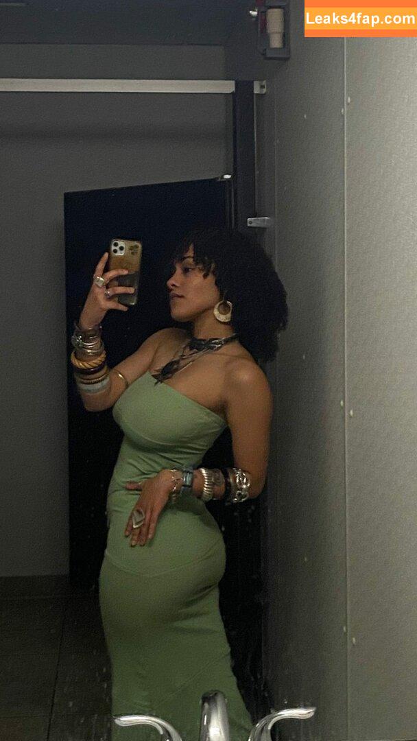 Aaliyeezy / theallierae leaked photo photo #0184