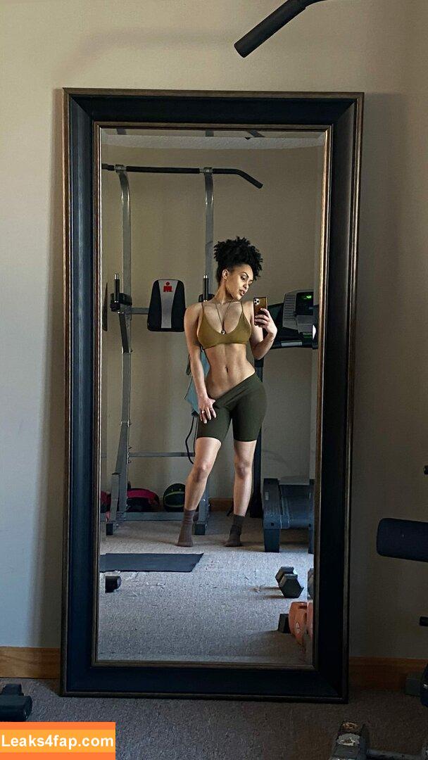 Aaliyeezy / theallierae leaked photo photo #0225