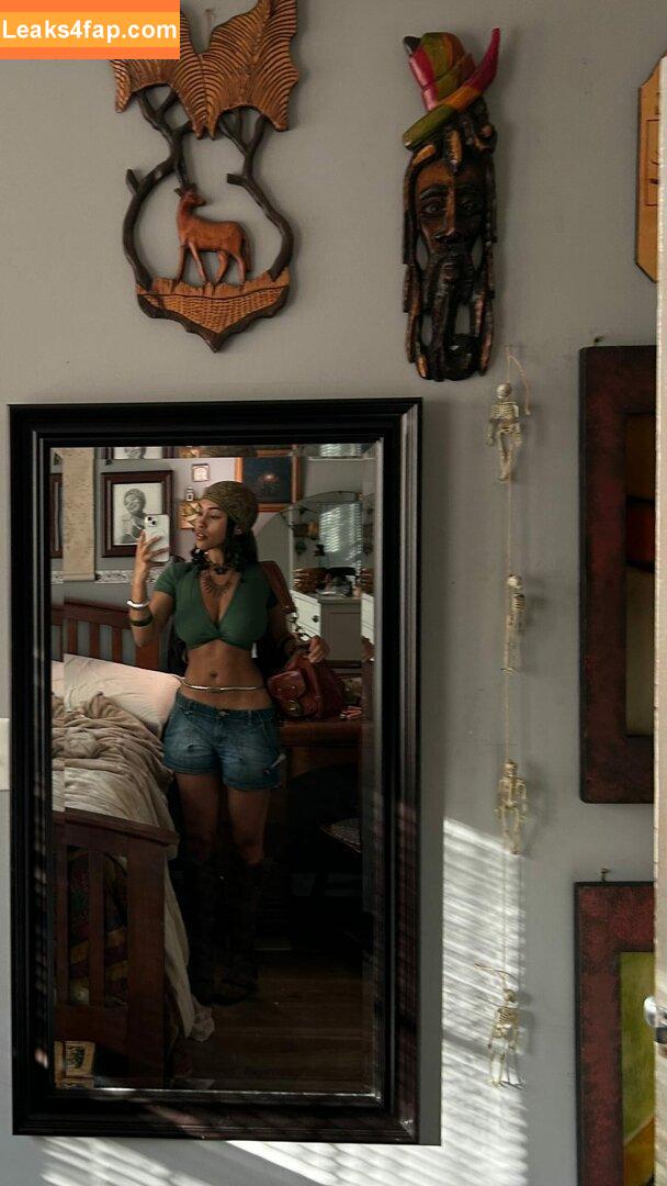 Aaliyeezy / theallierae leaked photo photo #0257