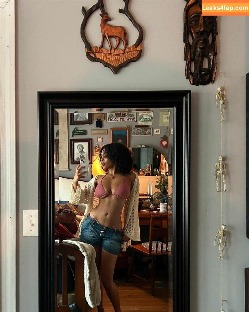 Aaliyeezy / theallierae leaked photo photo #0276
