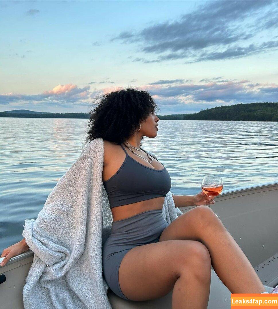 Aaliyeezy / theallierae leaked photo photo #0306
