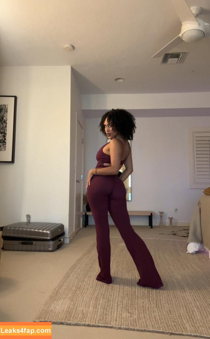 Aaliyeezy / theallierae leaked photo photo #0332