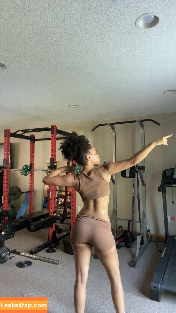 Aaliyeezy / theallierae leaked photo photo #0348