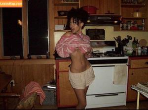 Aaliyeezy photo #0007