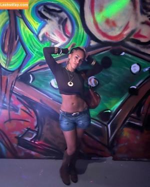 Aaliyeezy photo #0311