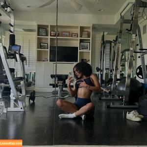 Aaliyeezy photo #0325